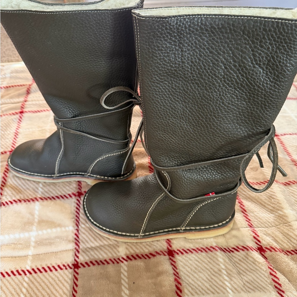 Duckfeet Silkeborg Oliven boots size 40